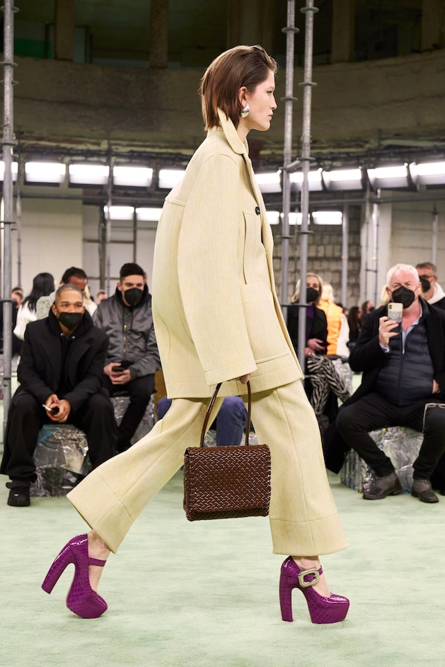 Bottega Veneta AW22 collection by Matthieu Blazy 5
