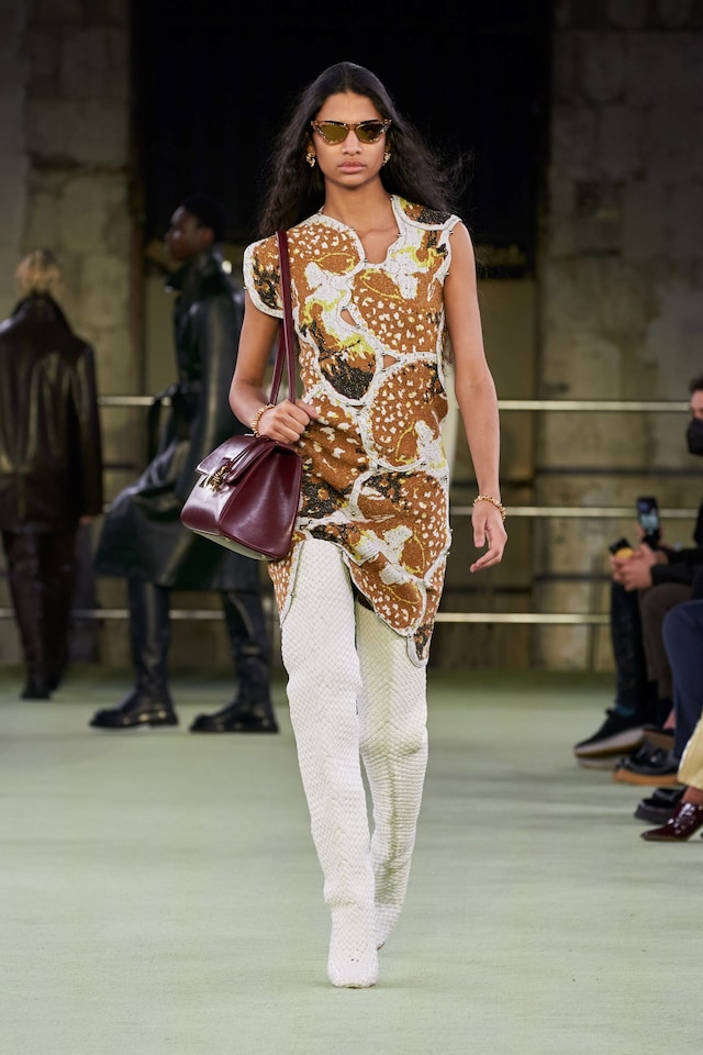Bottega Veneta AW22 collection by Matthieu Blazy 17