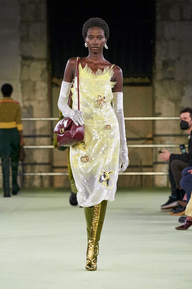 Bottega Veneta AW22 collection by Matthieu Blazy 25