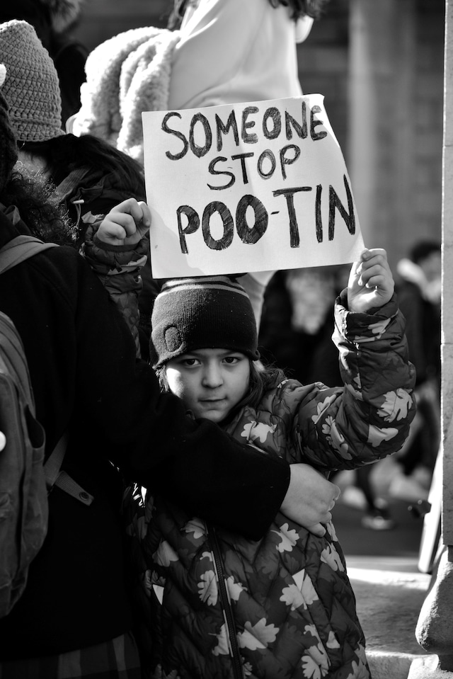 Ukraine anti-war protests 2022 1 7