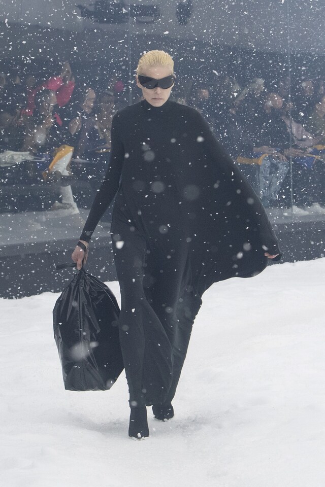 Balenciaga Paris Fashion Week AW22 collection 0