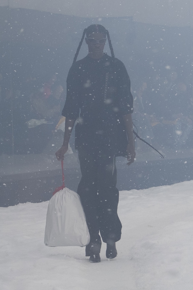 Balenciaga Paris Fashion Week AW22 collection 1