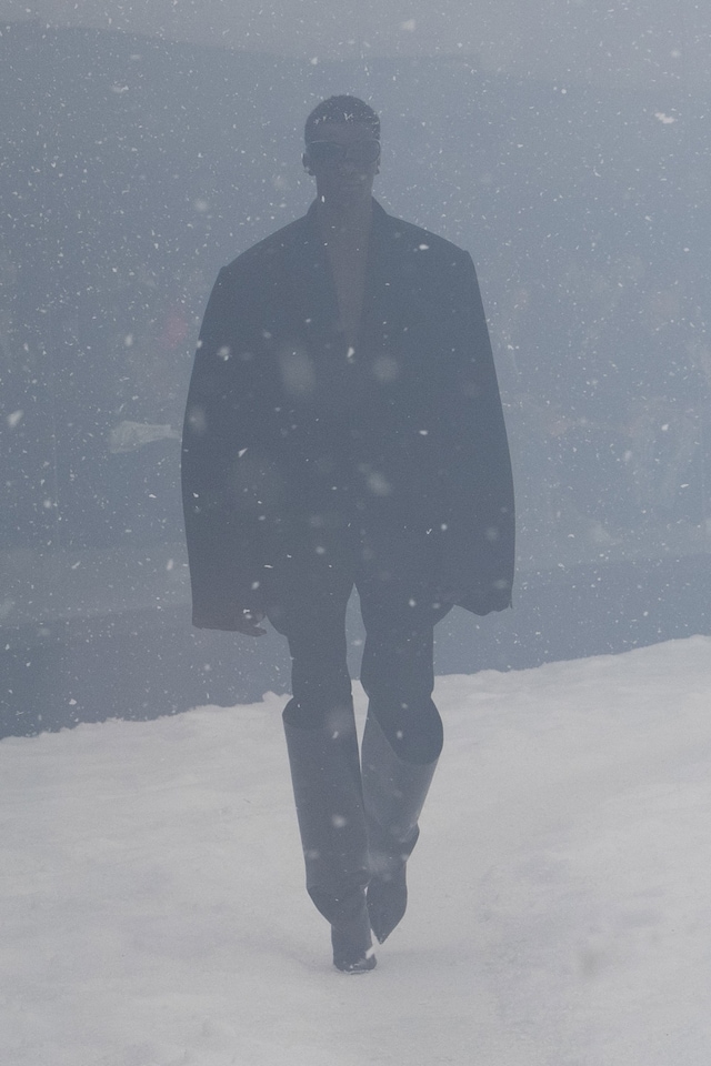 Balenciaga Paris Fashion Week AW22 collection 8