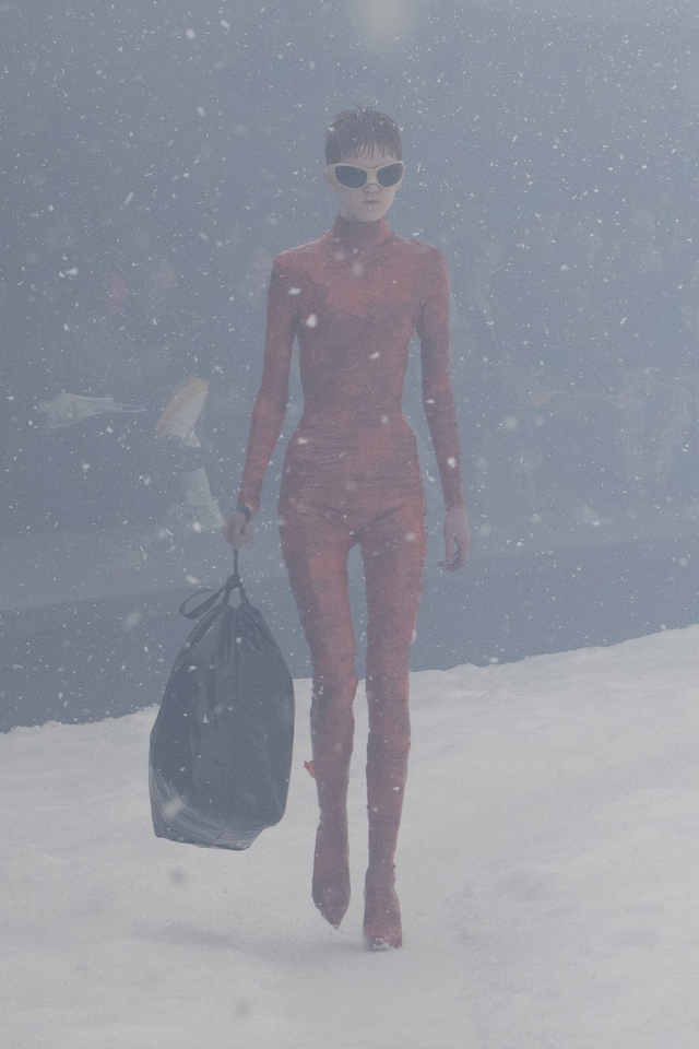 Balenciaga Paris Fashion Week AW22 collection 11