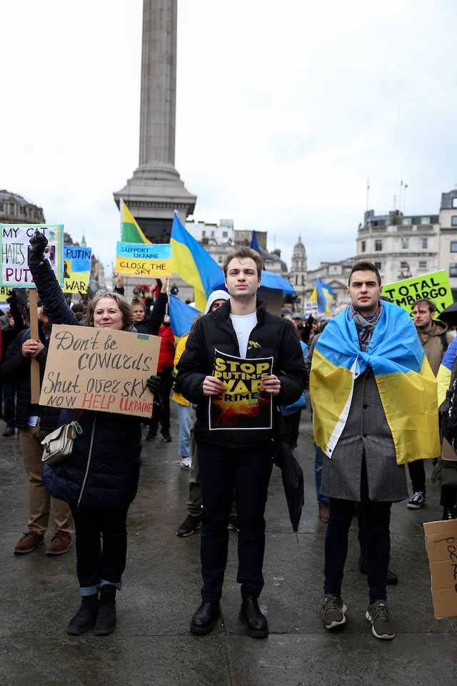 Dazed - Ukraine - Day of Demos - Photo Bex Wade-2 20