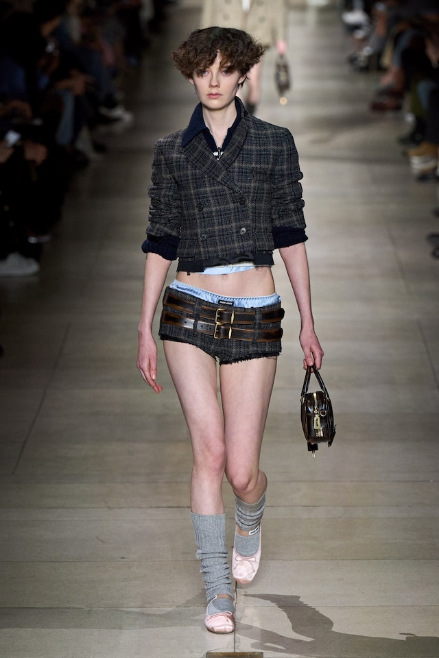 Miu Miu AW22 18