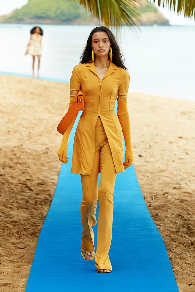 Jacquemus AW22 Hawaii 8