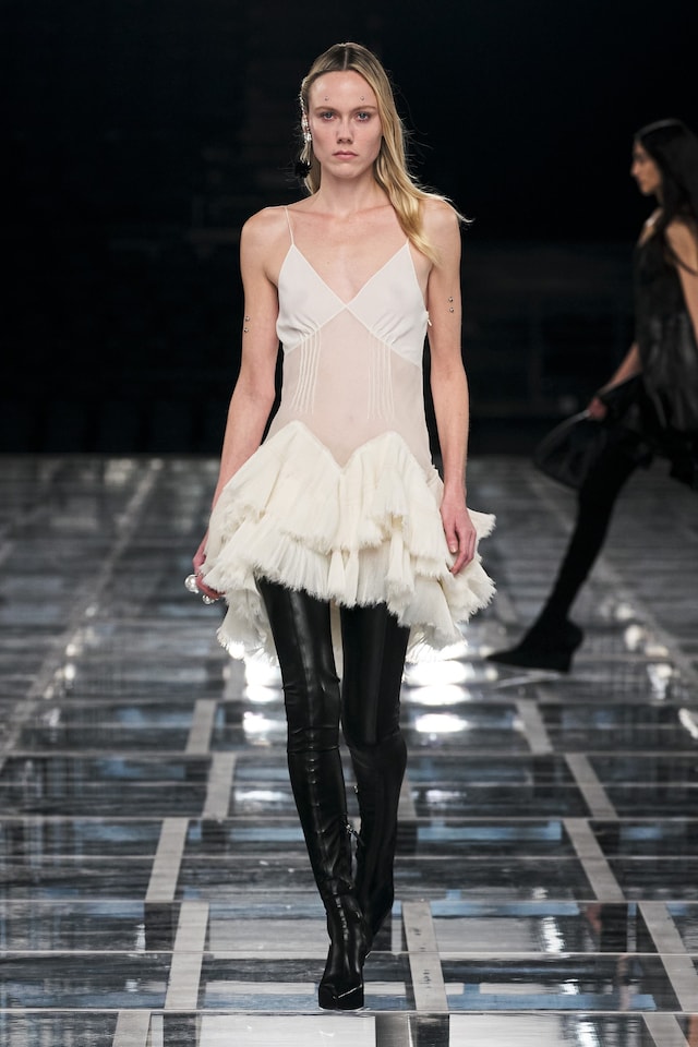 Givenchy AW22 84