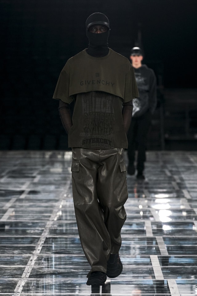 Givenchy AW22 83