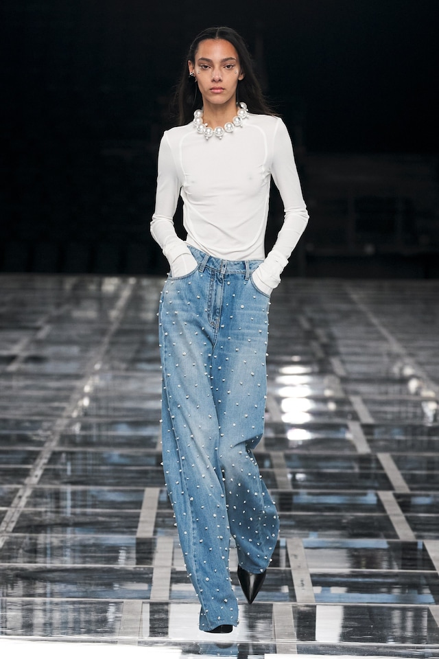 Givenchy AW22 82