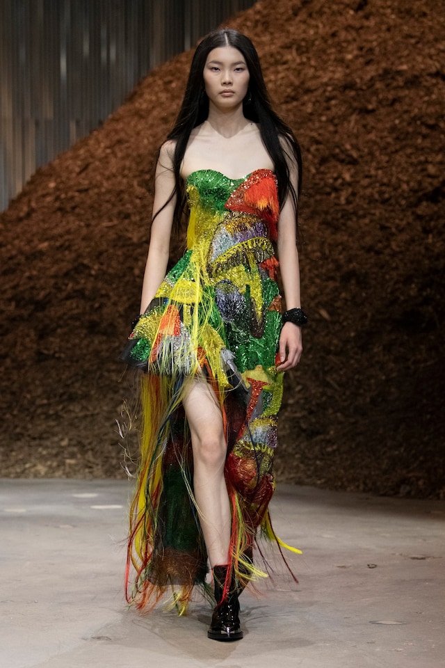 Alexander McQueen AW22 5