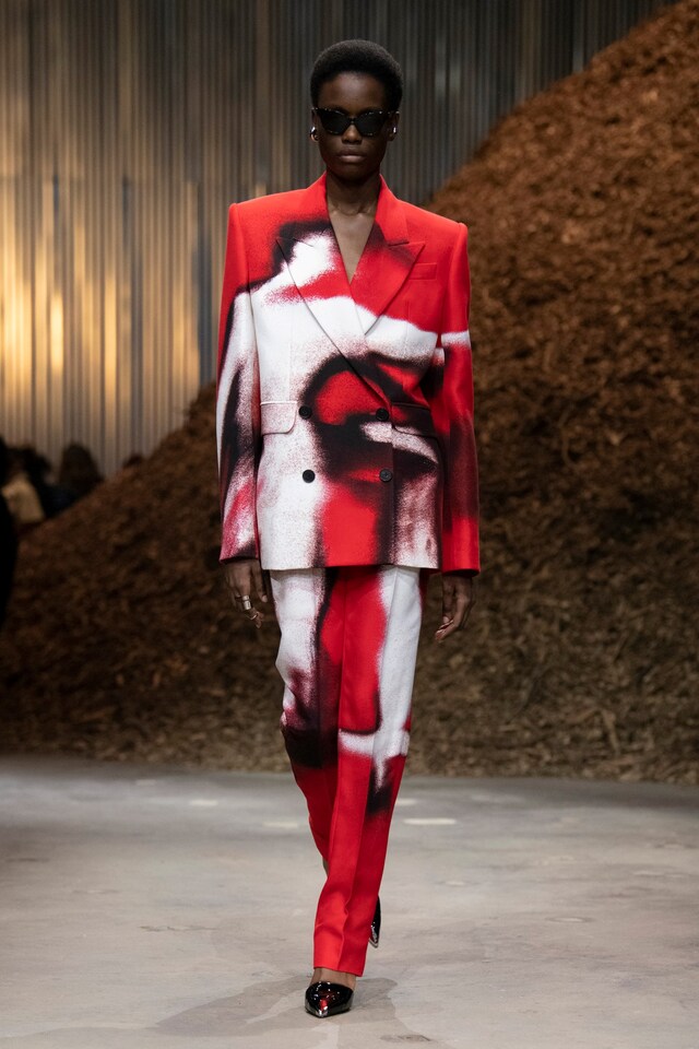 Alexander McQueen AW22 11