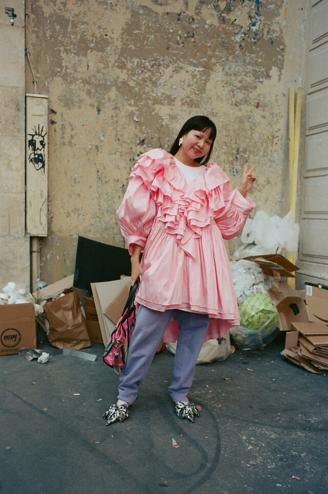 Paris Fashion Week AW22 street style 6