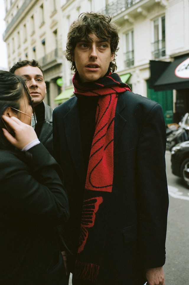 Paris Fashion Week AW22 street style 28