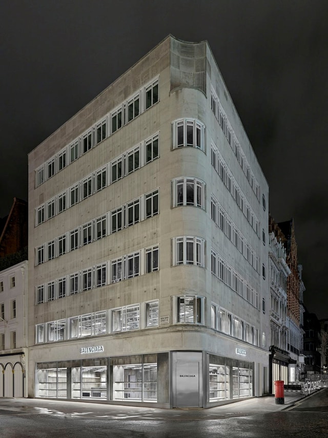 Balenciaga New Bond Street 1
