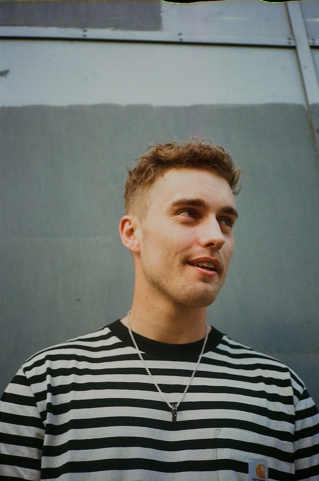 Sam Fender 4
