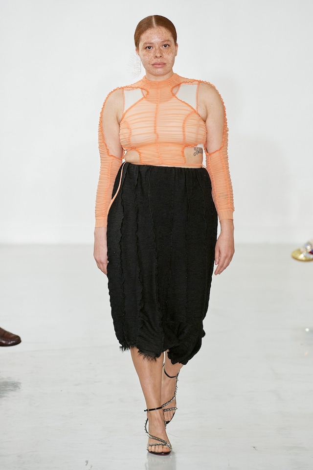 Ester Manas AW22 inclusive collection at PFW 6
