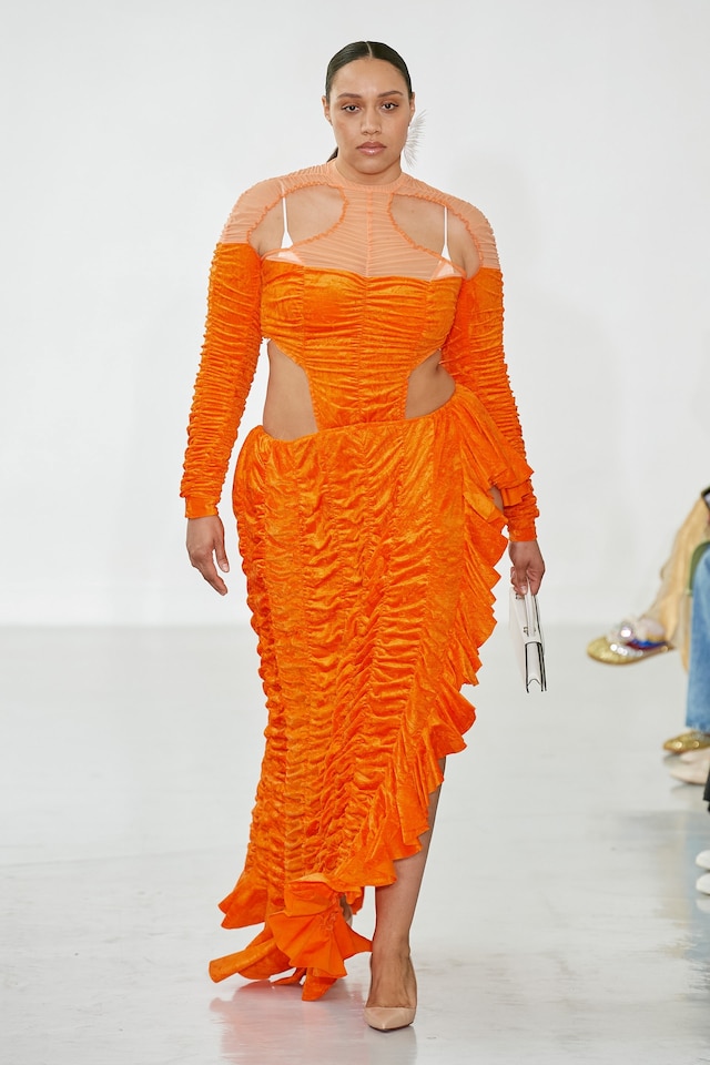 Ester Manas AW22 inclusive collection at PFW 7