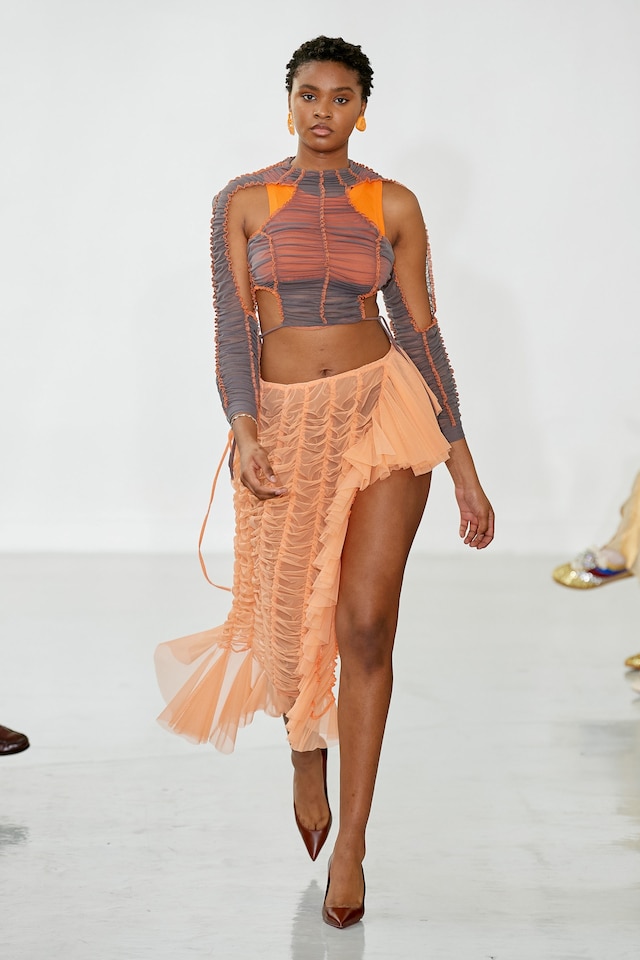 Ester Manas AW22 inclusive collection at PFW 8