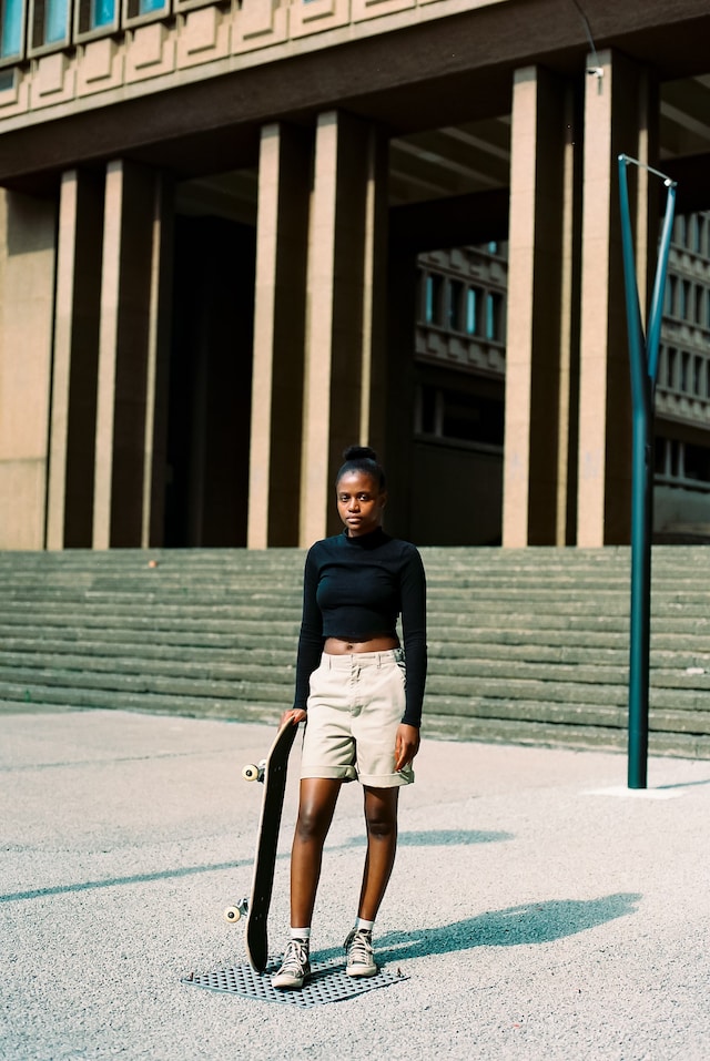 Karabo Mooki, Island Gals (2022) 4