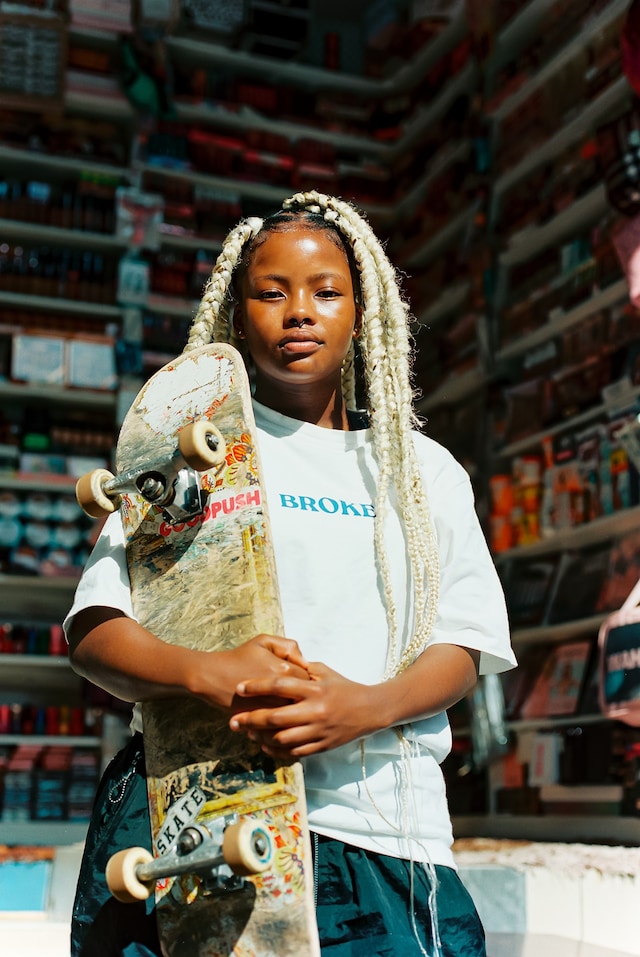Karabo Mooki, Island Gals (2022) 6