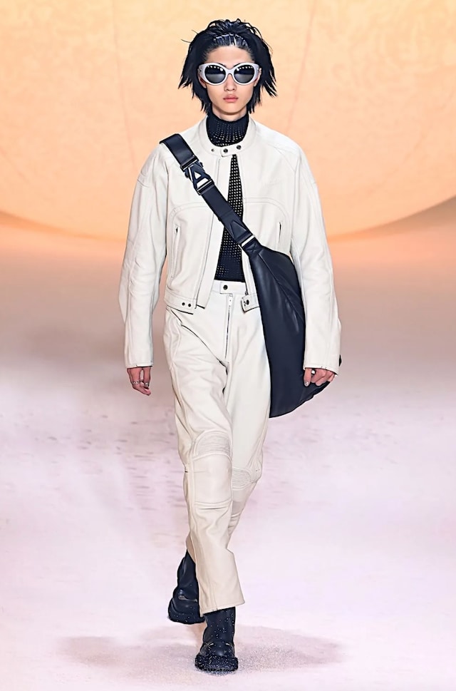 Ambush AW22 7