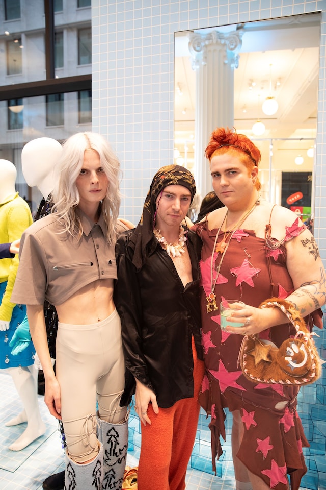 Jacquemus’ Le Bleu at Selfridges 14