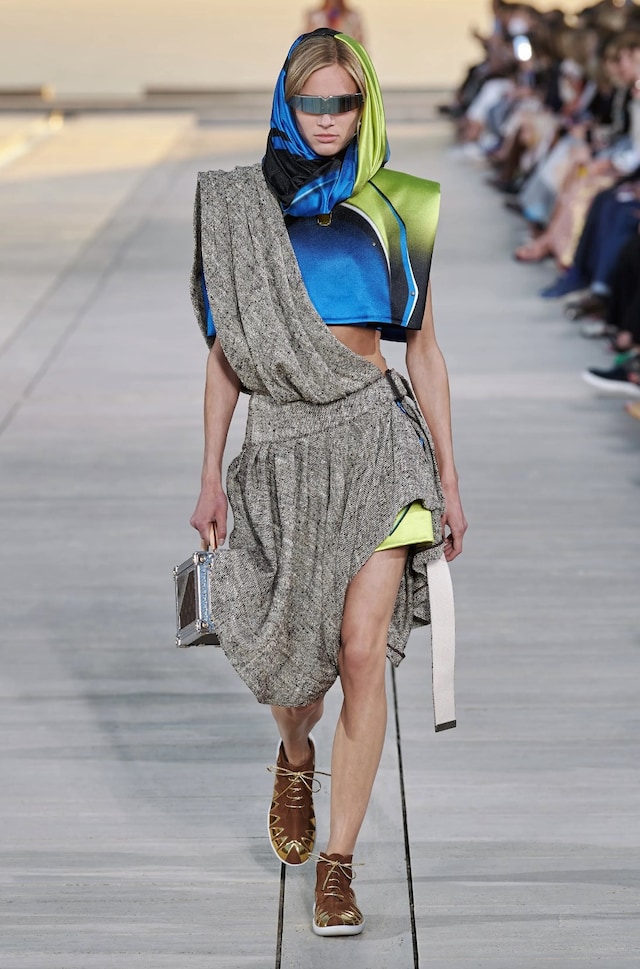 Louis Vuitton Cruise 2022 5