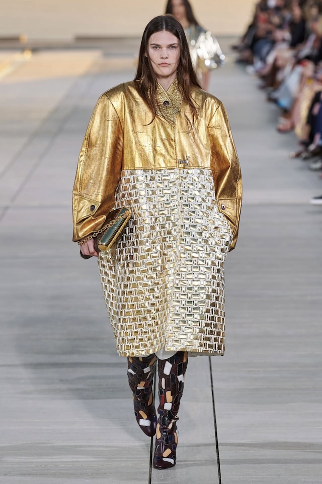 Louis Vuitton Cruise 2022 13