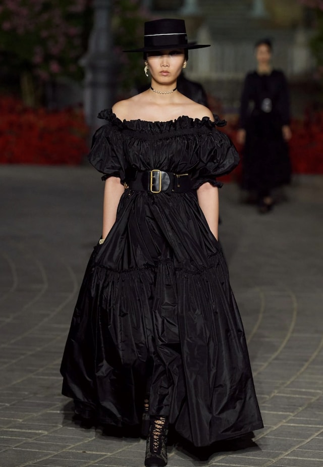 Dior Resort 2022 13