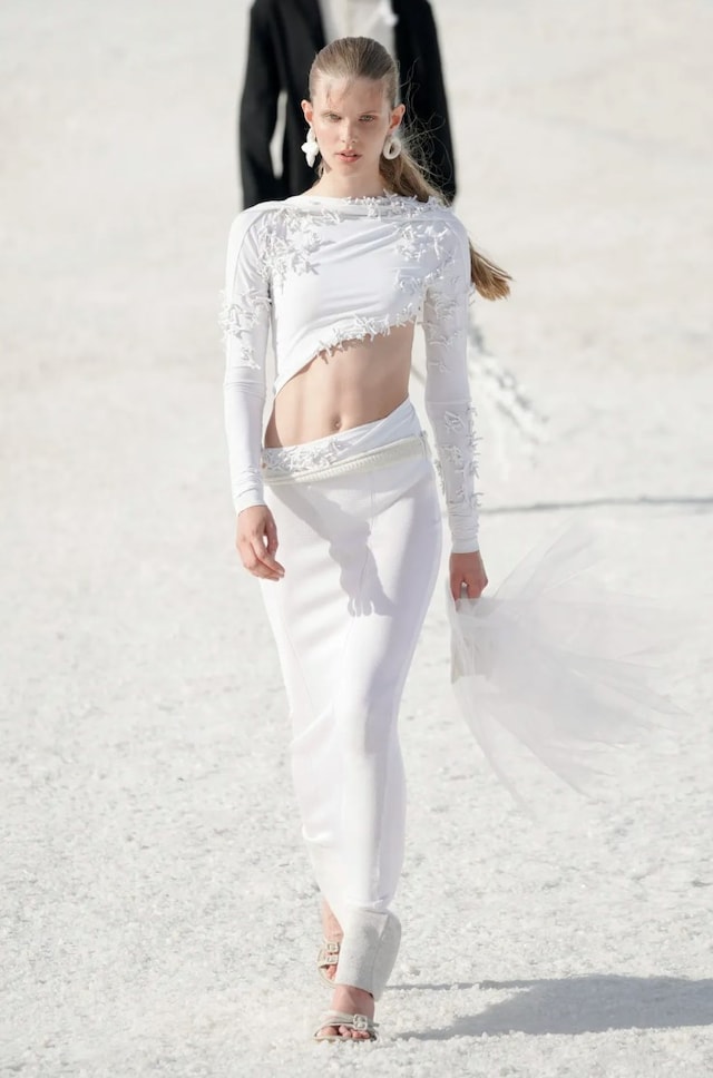 Jacqeumus SS23 19