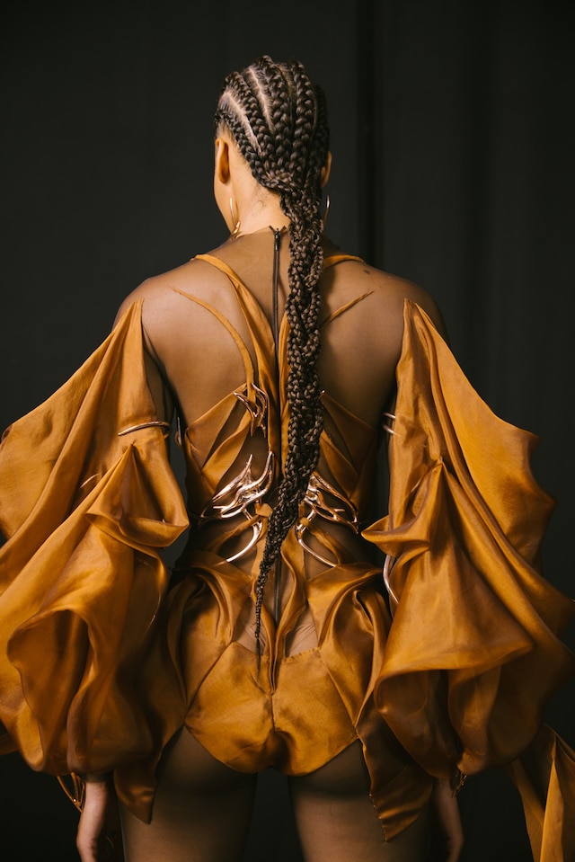 PFWHC Iris Van Herpen AW22 4