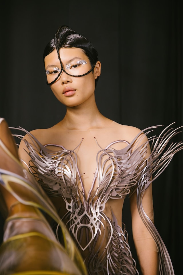 PFWHC Iris Van Herpen AW22 11