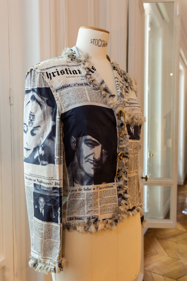 Alexander Fury Re:See column on archival vintage fashion 9