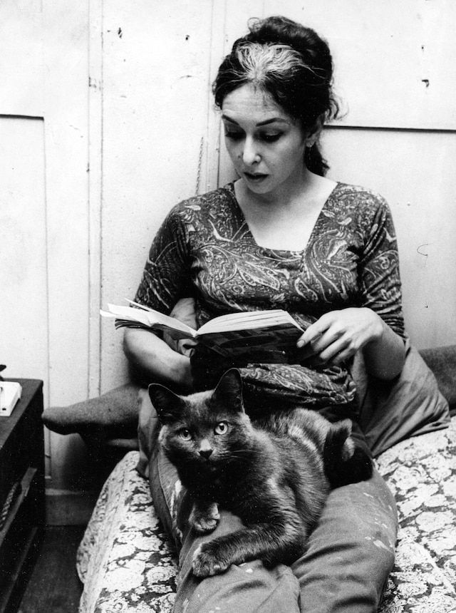 Schneemann in her studio on West 29th Street (1962) 14