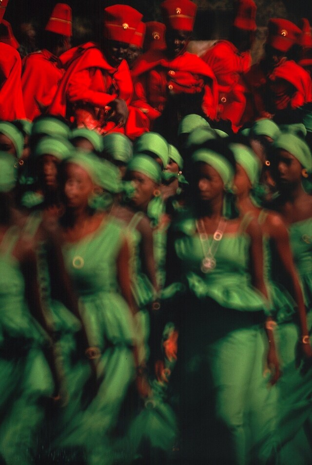 William Klein, “Independence Day Parade” (1963) 2