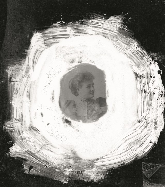 leen Agar
, Black and white glass lantern (c. 1930–60)