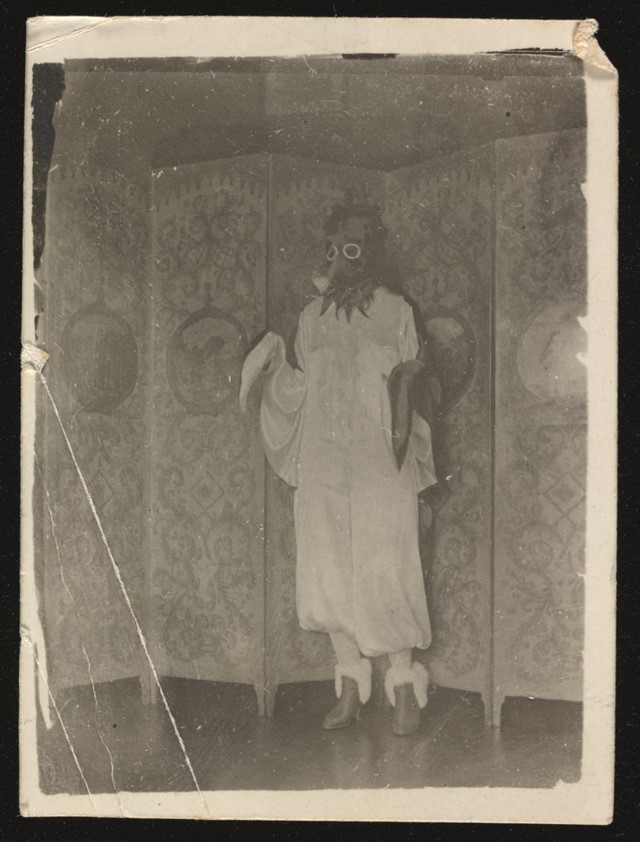 Anonymous, Photograph of an unidentified female figure