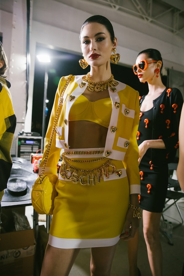 Moschino SS23 womenswear 11