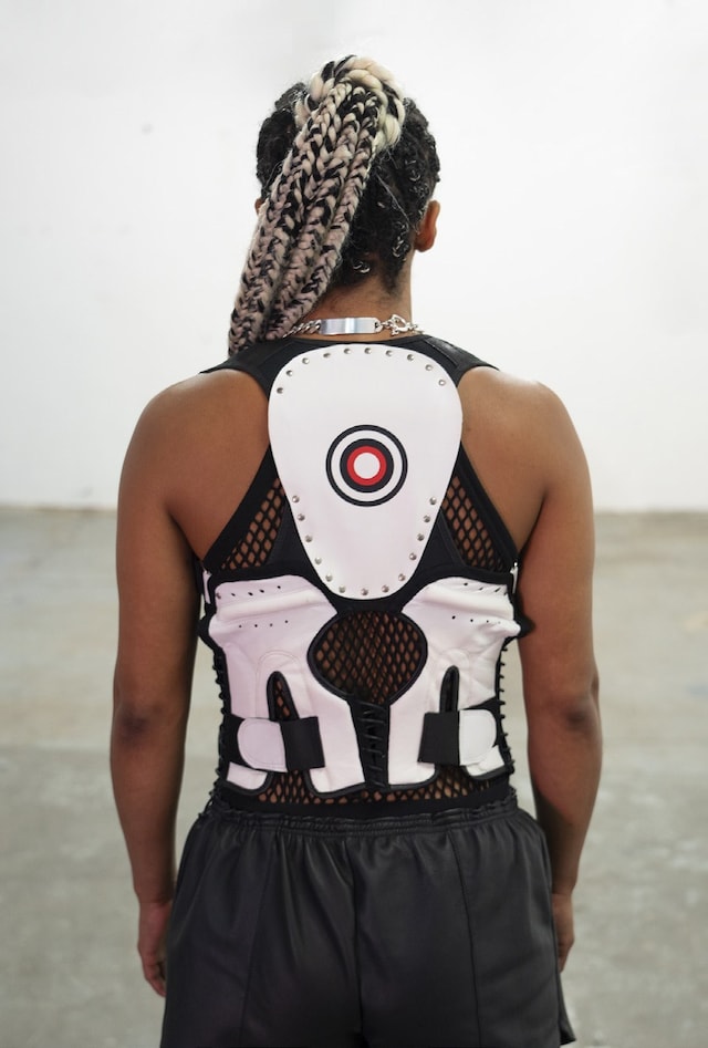 Ella Boucht Fist SS23 1