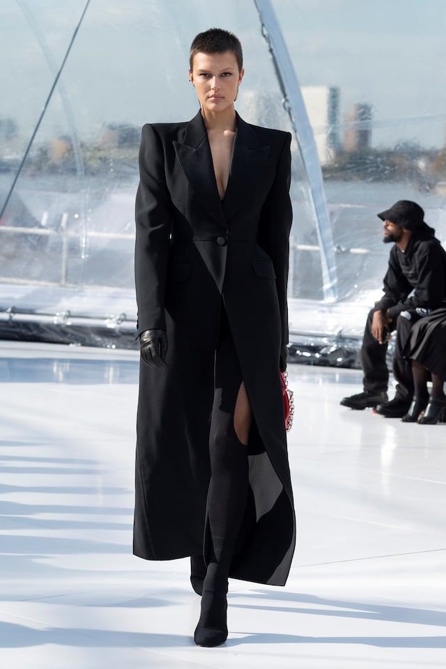 Alexander McQueen SS23 9