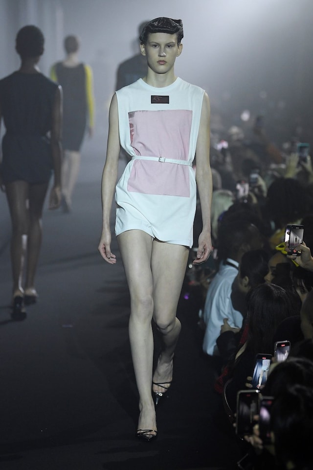 Raf Simons SS23 show at Printworks London 10