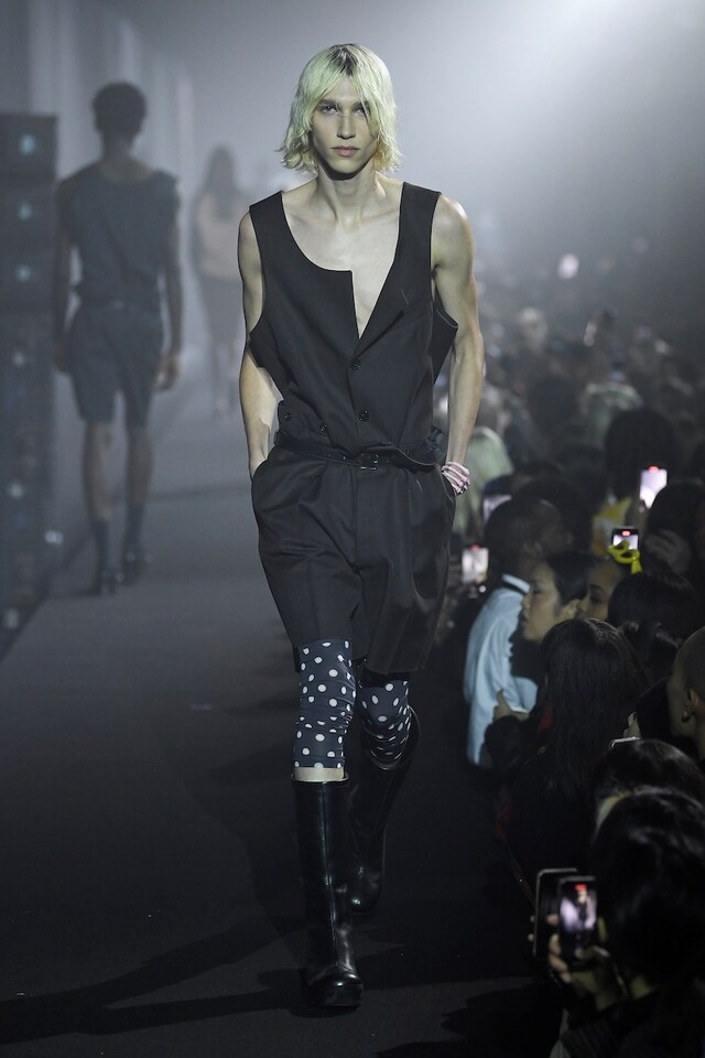 Raf Simons SS23 show at Printworks London 20