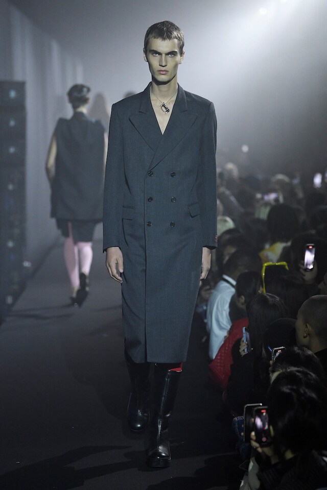 Raf Simons SS23 show at Printworks London 27