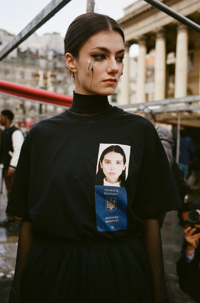 Street Style: Paris Fashion Week SS23 15