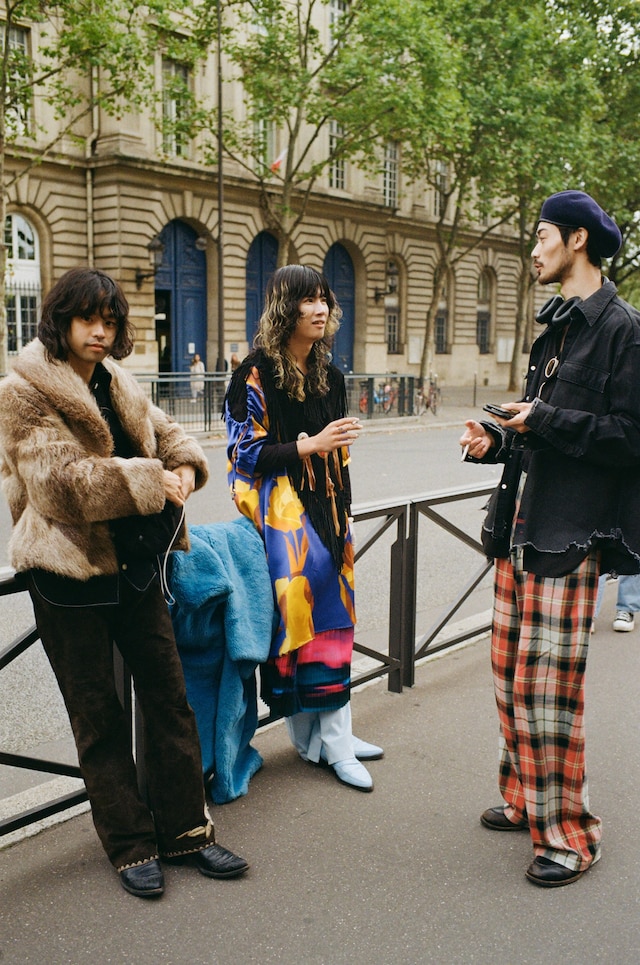 Street Style: Paris Fashion Week SS23 26