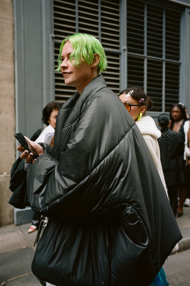 Street Style: Paris Fashion Week SS23 30