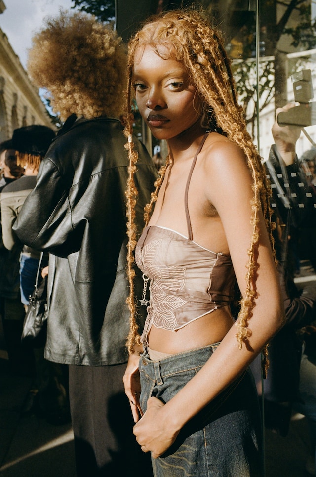 Street Style: Paris Fashion Week SS23 32
