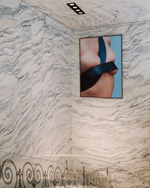 Elea Jeanne Schmitter, “Fasten” (2020)