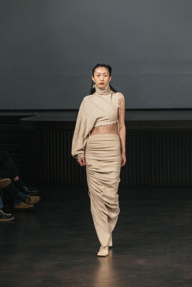 Selasi by Ronan Mckenzie SS23 collection 23